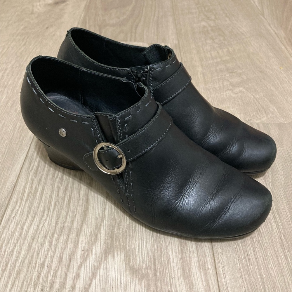 Pikolinos Black Ankle Boots